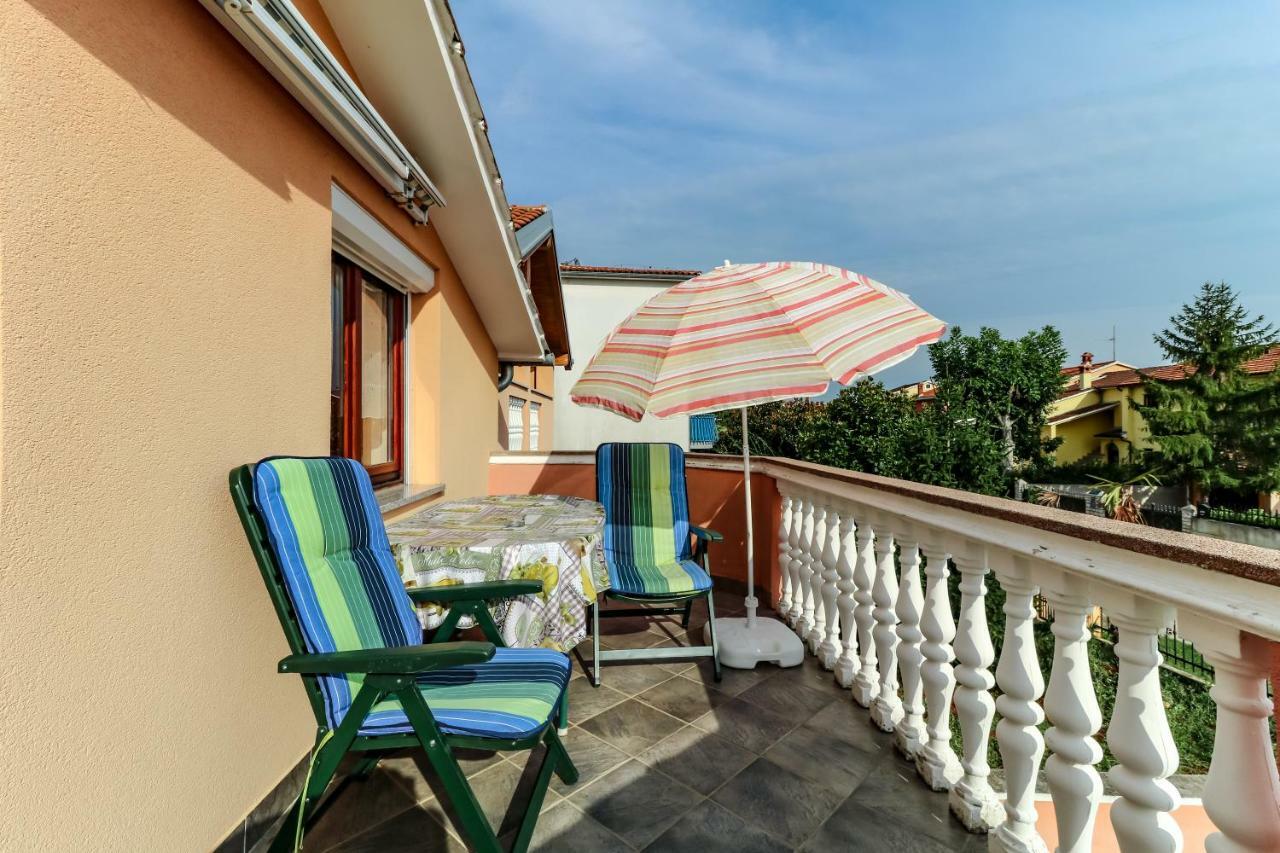 Waimarie Fažana Exterior foto